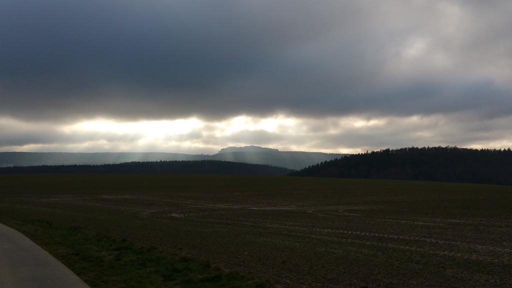 Ferienwohnungen "Gruendelrast" Prossen ภายนอก รูปภาพ