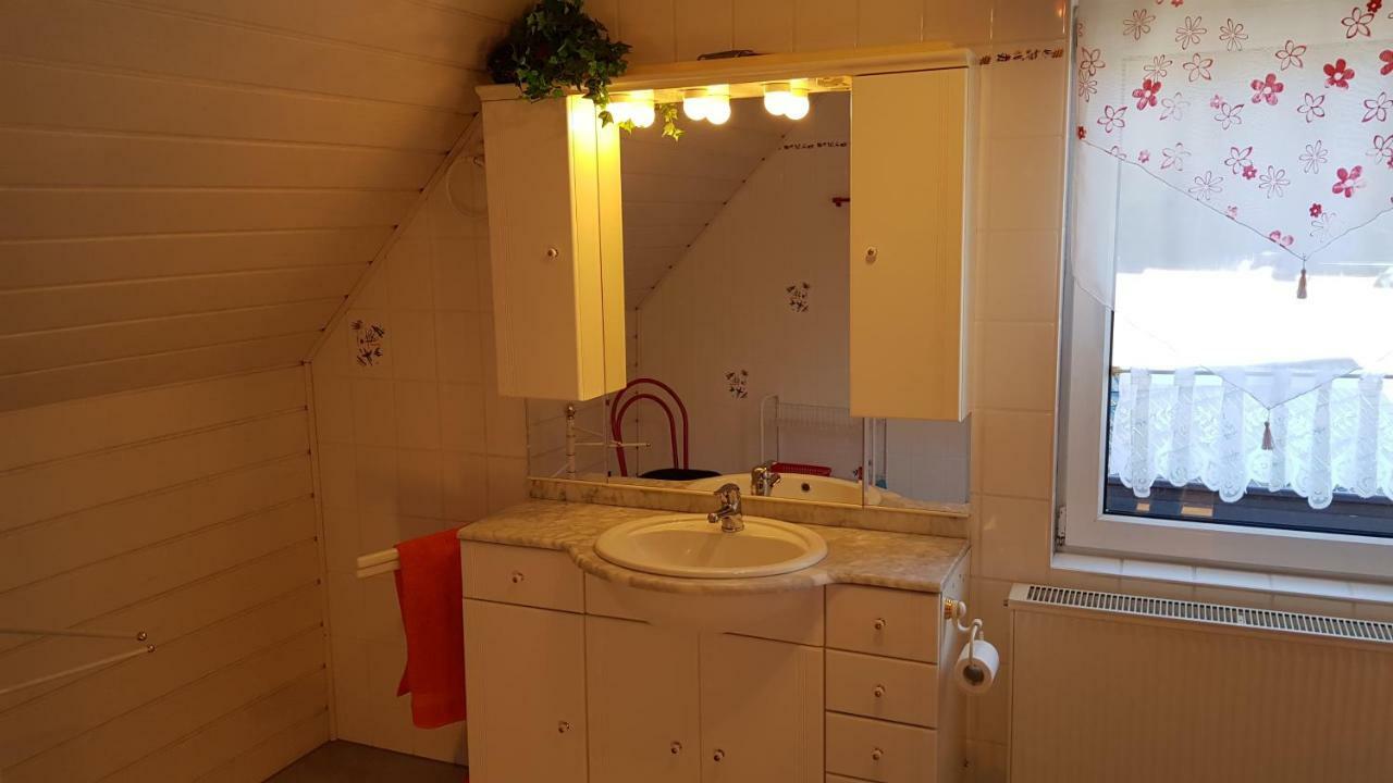 Ferienwohnungen "Gruendelrast" Prossen ภายนอก รูปภาพ